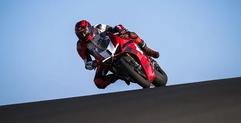 2024 Ducati Panigale V4 R