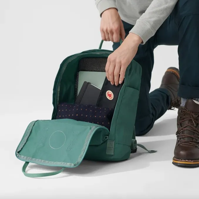 Fjallraven Kanken Backpack in Black