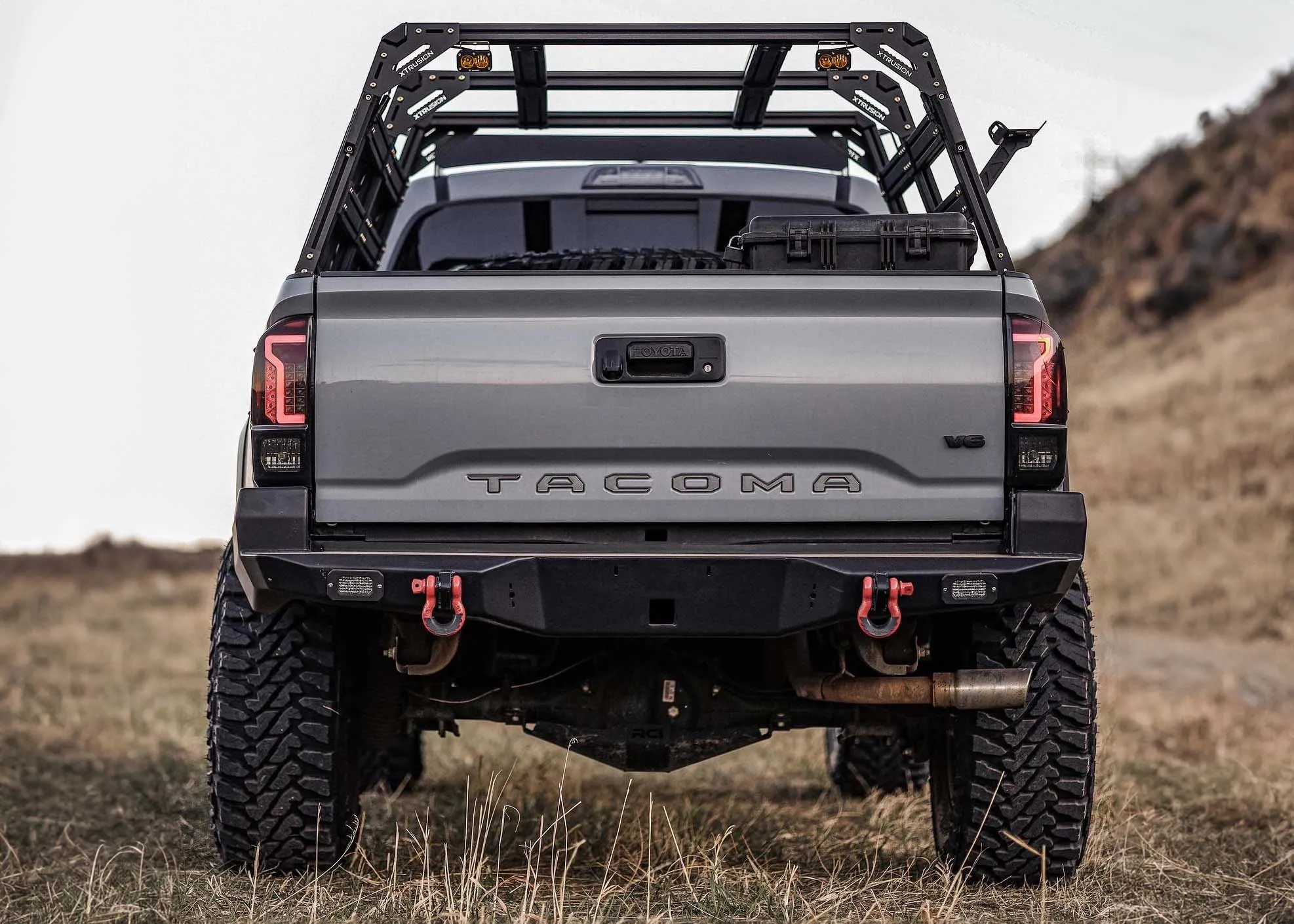 Toyota Tacoma (2016 ) Hi-Lite High Clearance Rear Bumper